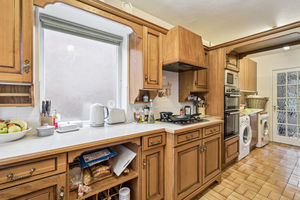 Photo 7- click for photo gallery